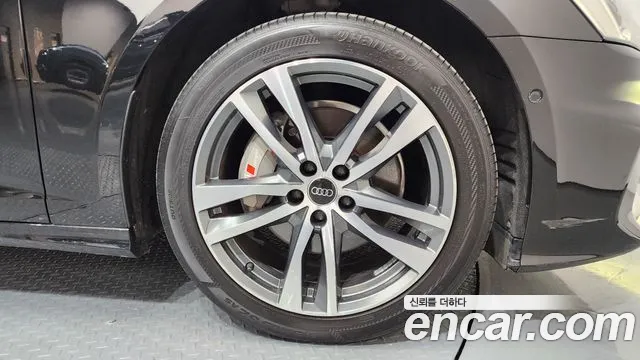 Audi A6 45 TFSI Premium — Фото автомобиля 5