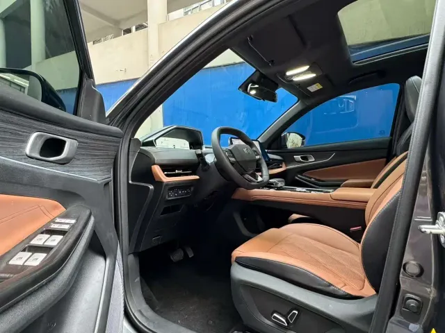 Changan Qiyuan Q05 — Фото автомобиля 7