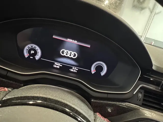 Audi S4 — Фото автомобиля 8
