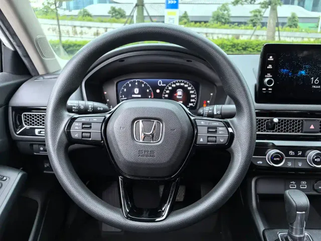 Honda Civic — Фото автомобиля 15