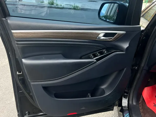GAC Trumpchi M8 — Фото автомобиля 9