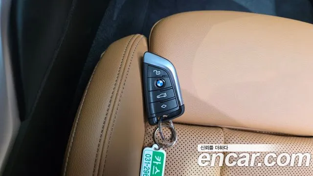 BMW 3-Series 3 серия (G20) 320i M Sport — Фото автомобиля 15