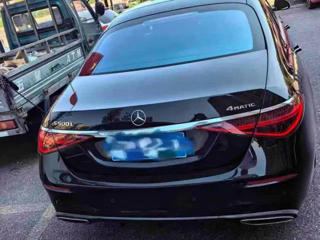 Mercedes-Benz S-Class — Фото автомобиля 2