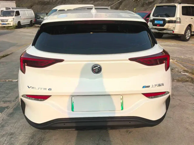 Buick Velite 6 — Фото автомобиля 11