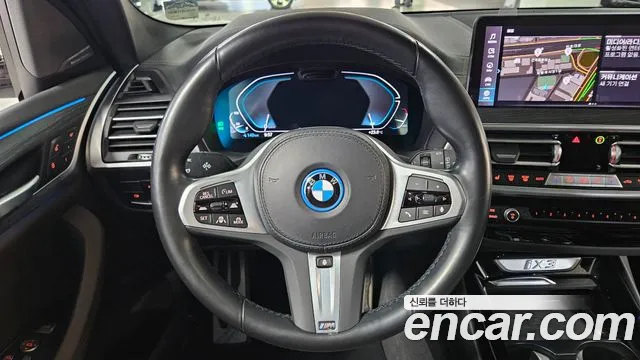 BMW iX3 G08 (2020–2024) — Фото автомобиля 12