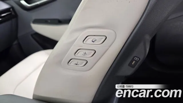 Kia EV6 — Фото автомобиля 29