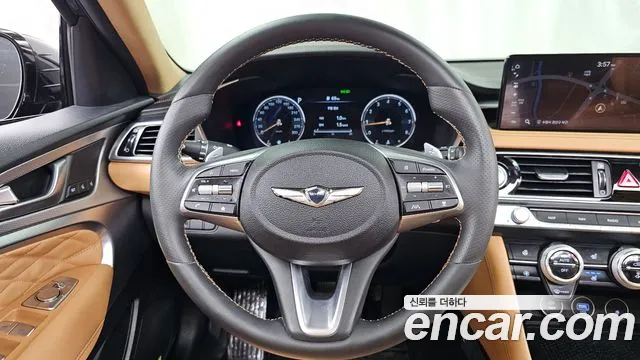 Genesis G70 — Фото автомобиля 13