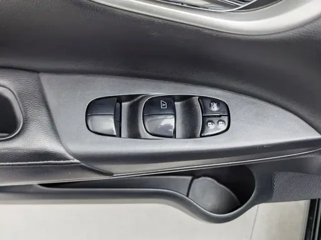 Nissan Sylphy — Фото автомобиля 9