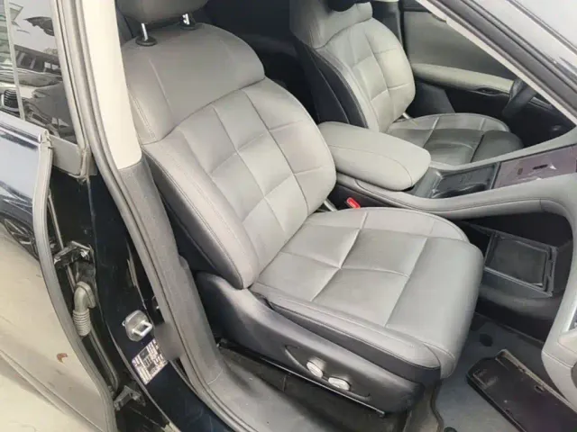 IM Motors LS6 — Фото автомобиля 24