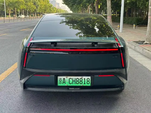 Xpeng P7 — Фото автомобиля 5