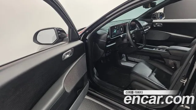Hyundai Ioniq 6 — Фото автомобиля 15