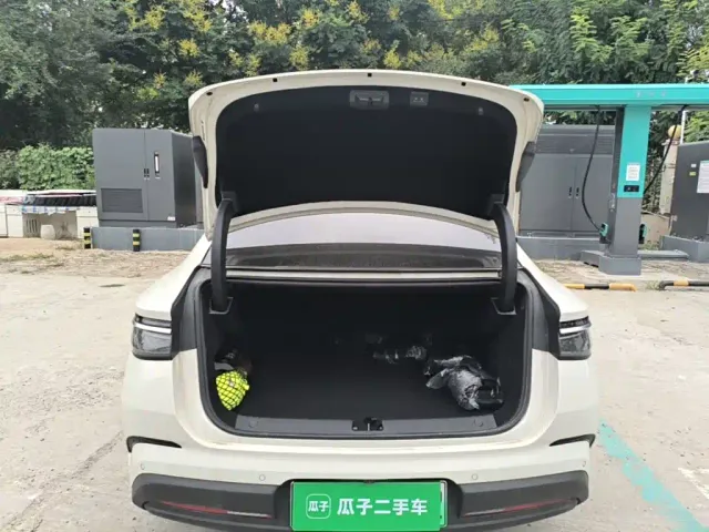 BYD Seal 07 DM-i — Фото автомобиля 18