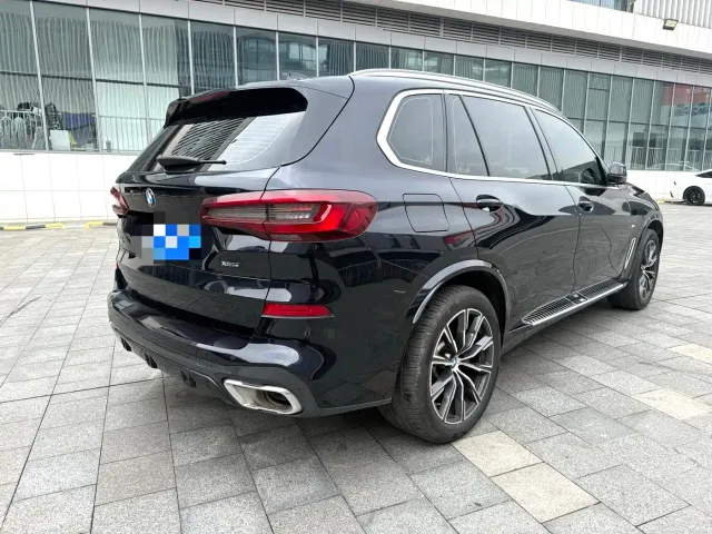 BMW X5 — Фото автомобиля 8