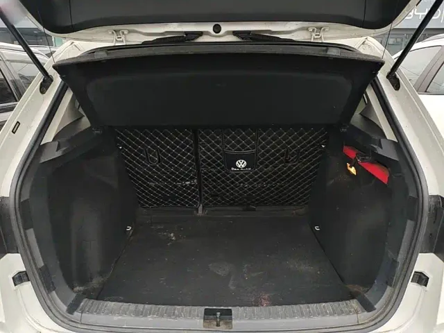 Volkswagen Tharu — Фото автомобиля 18