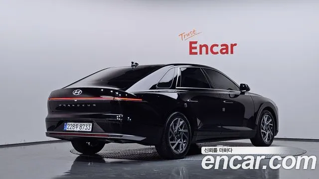 Hyundai Grandeur GN7 — Фото автомобиля 2