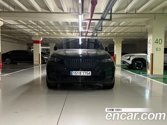 Фотография автомобиля — BMW X5 G05