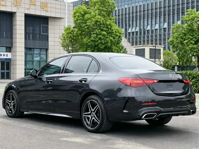 Mercedes-Benz C-Class — Фото автомобиля 7