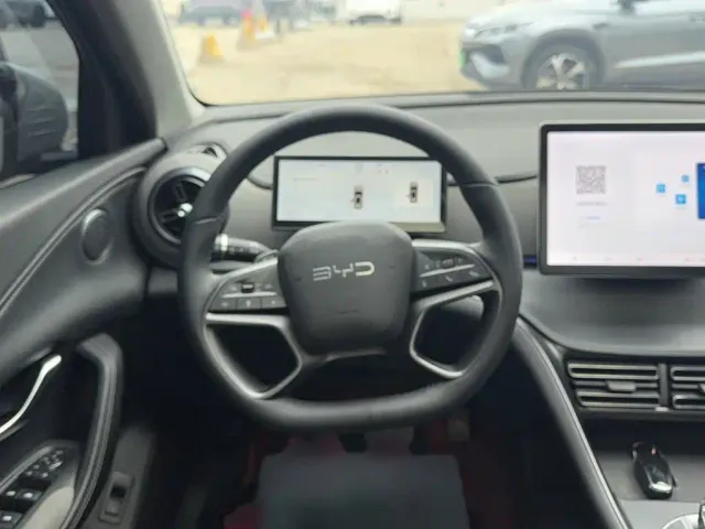 BYD Seal 05 DM-i — Фото автомобиля 2