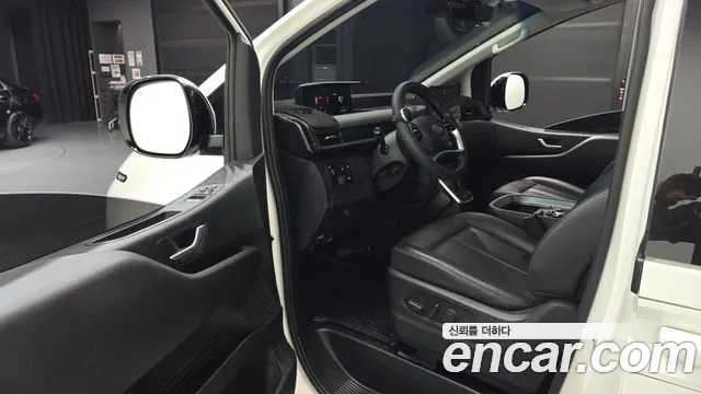 Hyundai Staria — Фото автомобиля 15