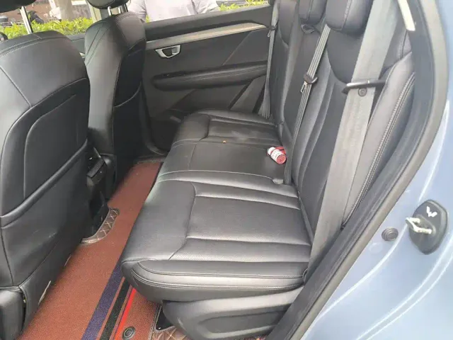 Wuling Asta — Фото автомобиля 13