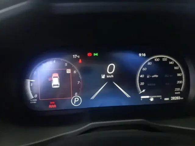 Toyota Wildlander — Фото автомобиля 11