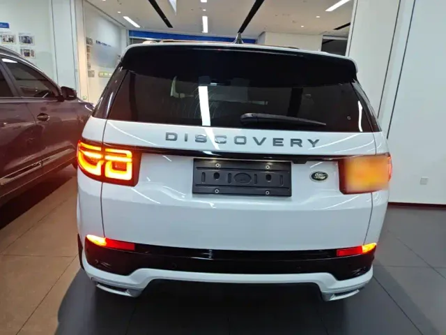 Land Rover Discovery Sport — Фото автомобиля 5