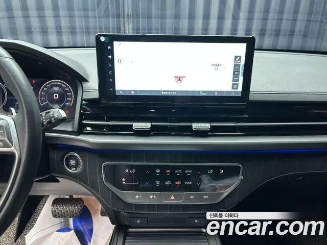 KG_Mobility_Ssangyong Rexton Rexton Arena Дизель 2.2 4WD — Фото автомобиля 10