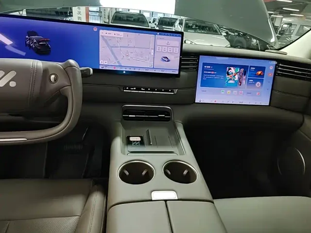 IM Motors LS6 — Фото автомобиля 12