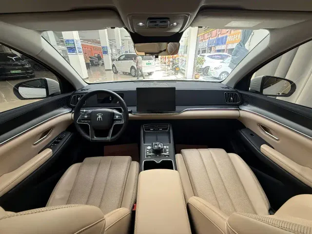 BYD Song Pro — Фото автомобиля 5