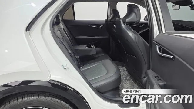 Kia Niro The All New — Фото автомобиля 17