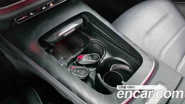 Mercedes-Benz E-Class E-класс W214 — Фото автомобиля 18
