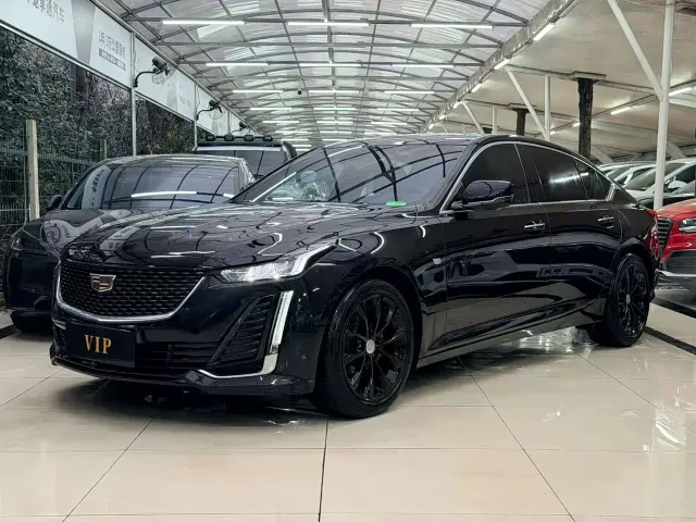 Фотография автомобиля — Cadillac CT5