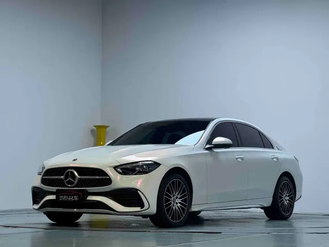 Mercedes-Benz C-Class — Фото автомобиля 2