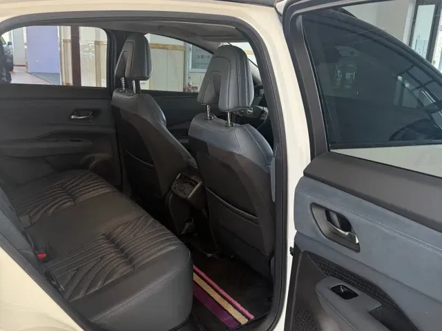 Nissan Ariya — Фото автомобиля 8