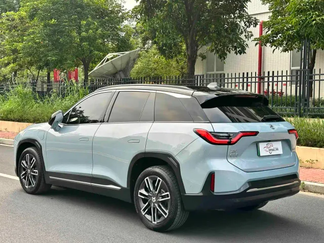 Nio ES6 — Фото автомобиля 6