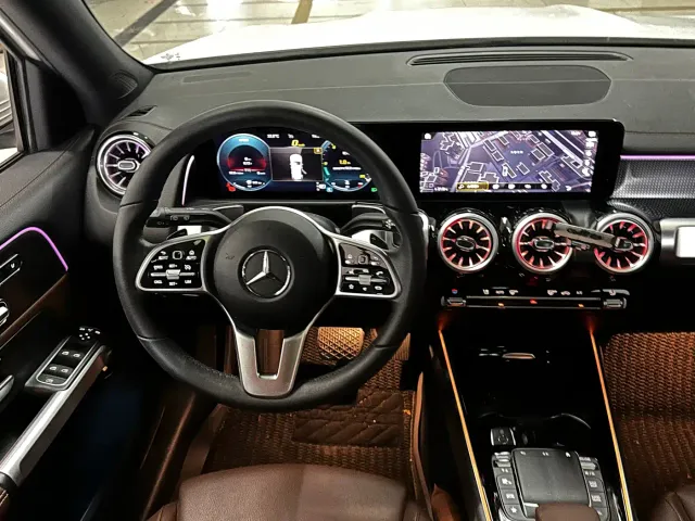 Mercedes-Benz GLB-Class — Фото автомобиля 13