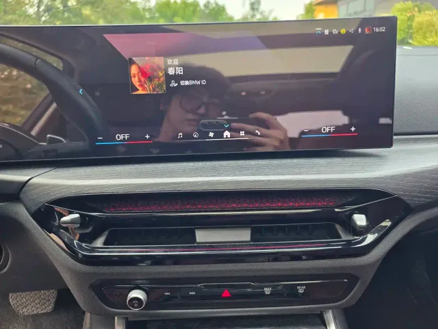 BMW 3 Series — Фото автомобиля 12
