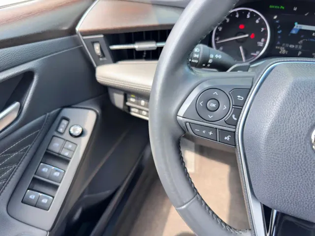 Toyota Avalon — Фото автомобиля 13