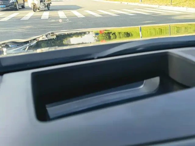 BMW 5 Series — Фото автомобиля 29