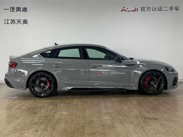 Audi RS 5 — Фото автомобиля 3