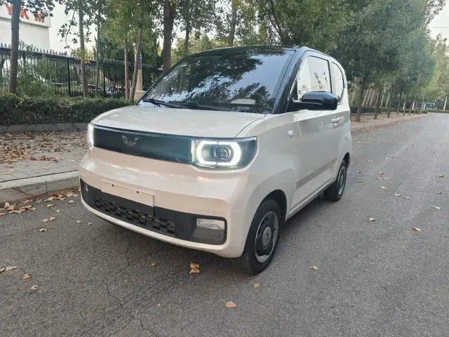 Фотография автомобиля — Wuling Hongguang Mini EV