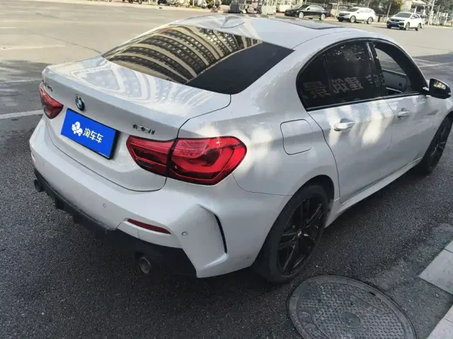 BMW 1 Series — Фото автомобиля 3