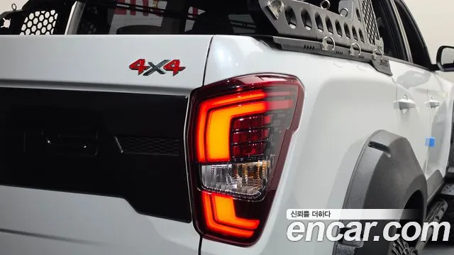 KG_Mobility_Ssangyong Rexton Новый Rexton Sport Дизель 2.2 4WD — Фото автомобиля 20