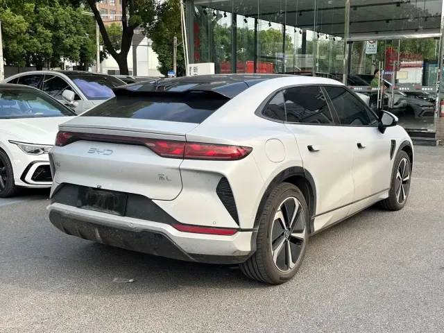BYD Song L EV — Фото автомобиля 5