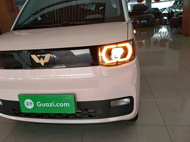 Wuling Hongguang Mini EV — Фото автомобиля 17