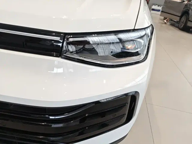 Volkswagen Tharu — Фото автомобиля 23