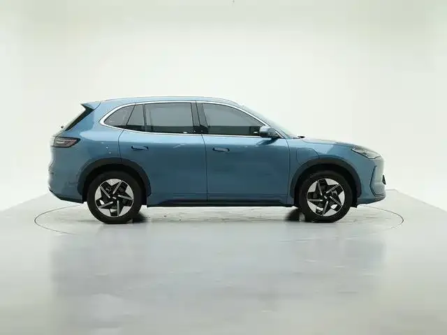 Geely Galaxy E5 — Фото автомобиля 4