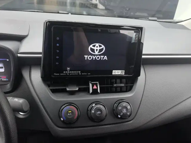 Toyota Corolla — Фото автомобиля 13