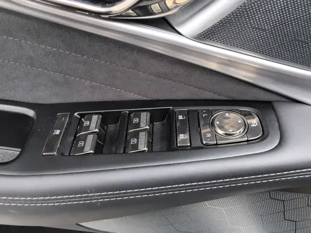 GAC Trumpchi GS8 — Фото автомобиля 9