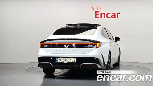 Hyundai Sonata — Фото автомобиля 4